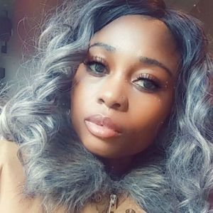 Meet your Posher, Love